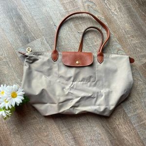 Longchamp tote